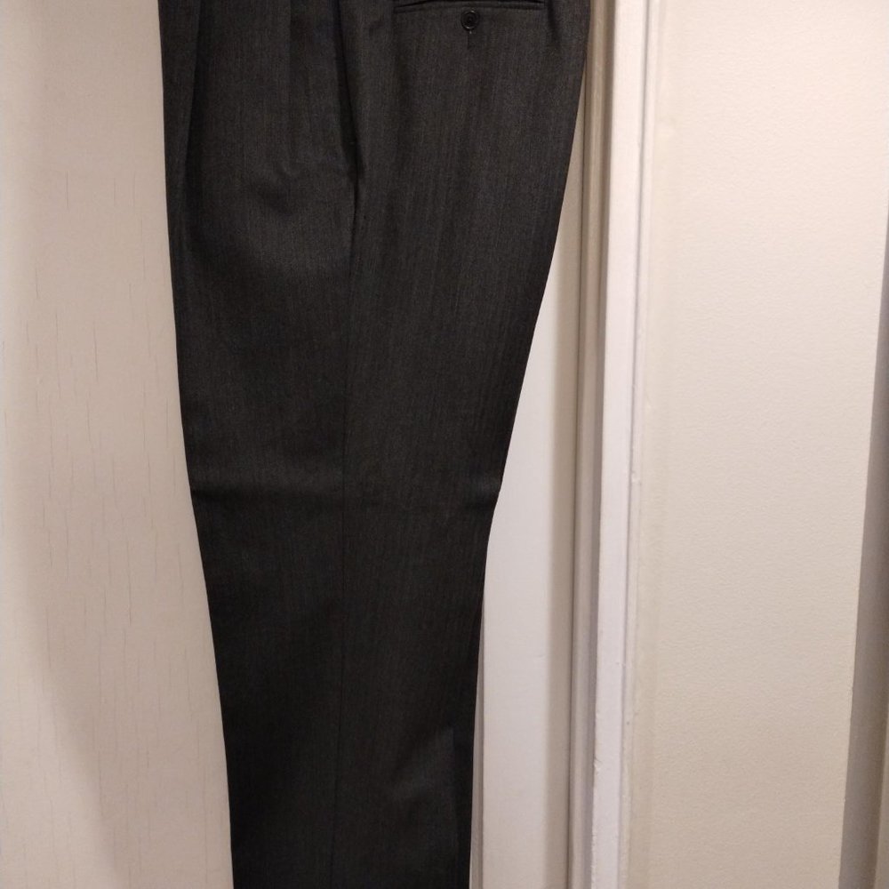 Nautica Suit - Size: 42R/36W - Picture 11 of 15
